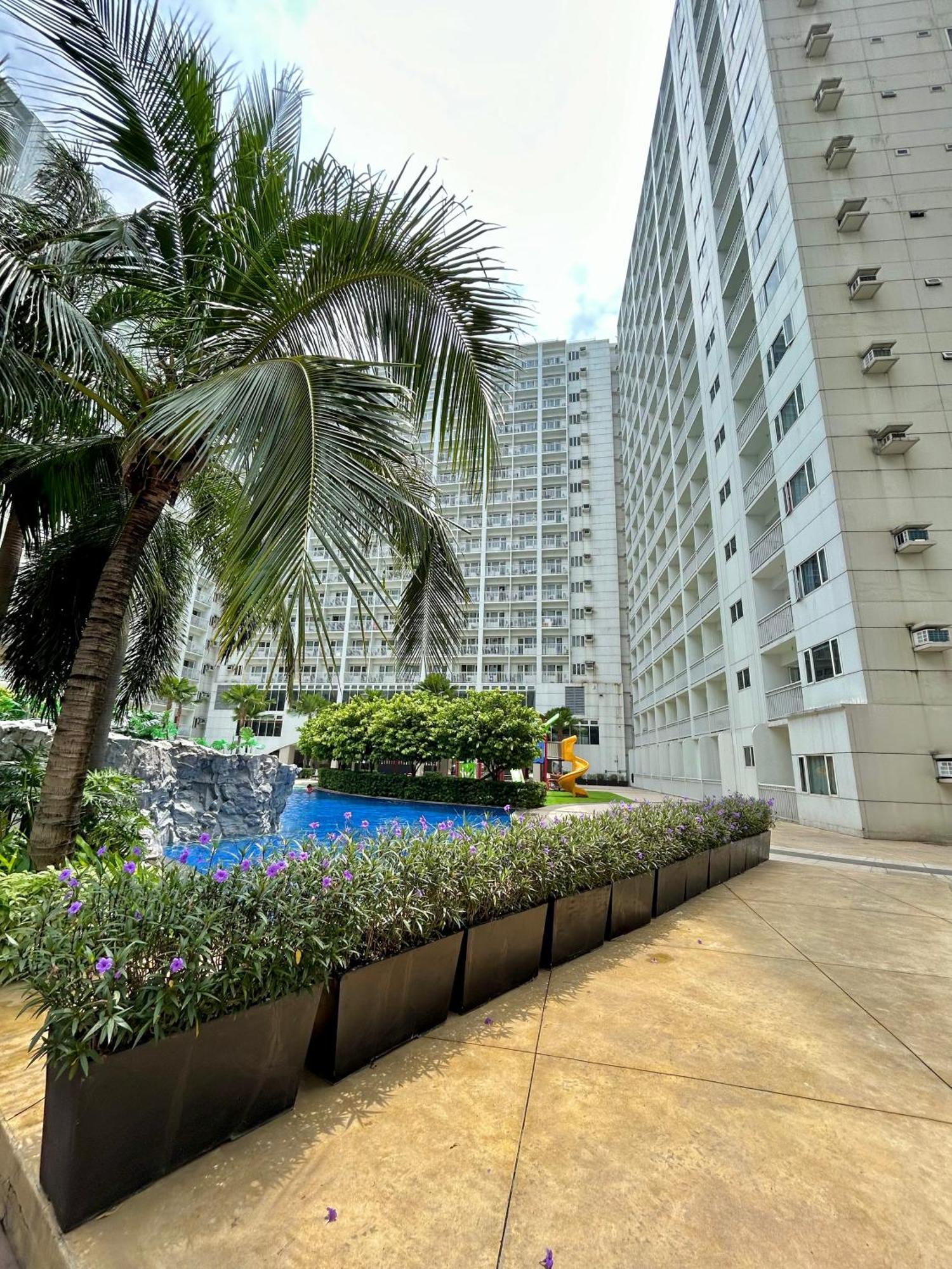 Santiorini At Shore Residences Pasay Kültér fotó