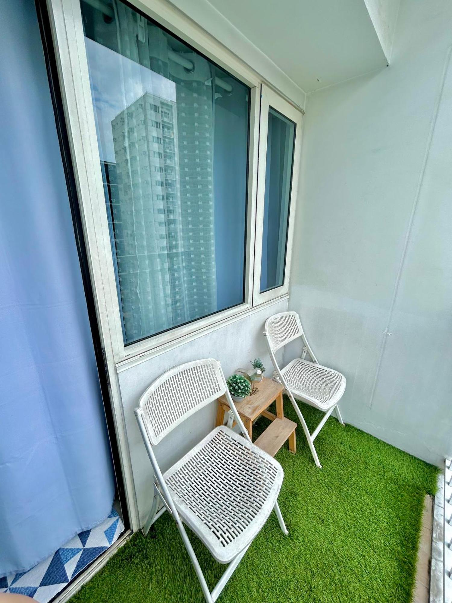 Santiorini At Shore Residences Pasay Kültér fotó