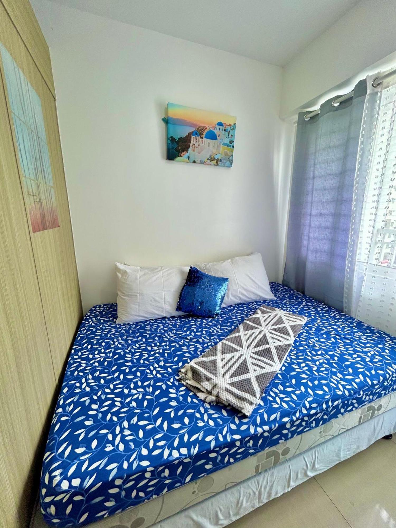 Santiorini At Shore Residences Pasay Kültér fotó
