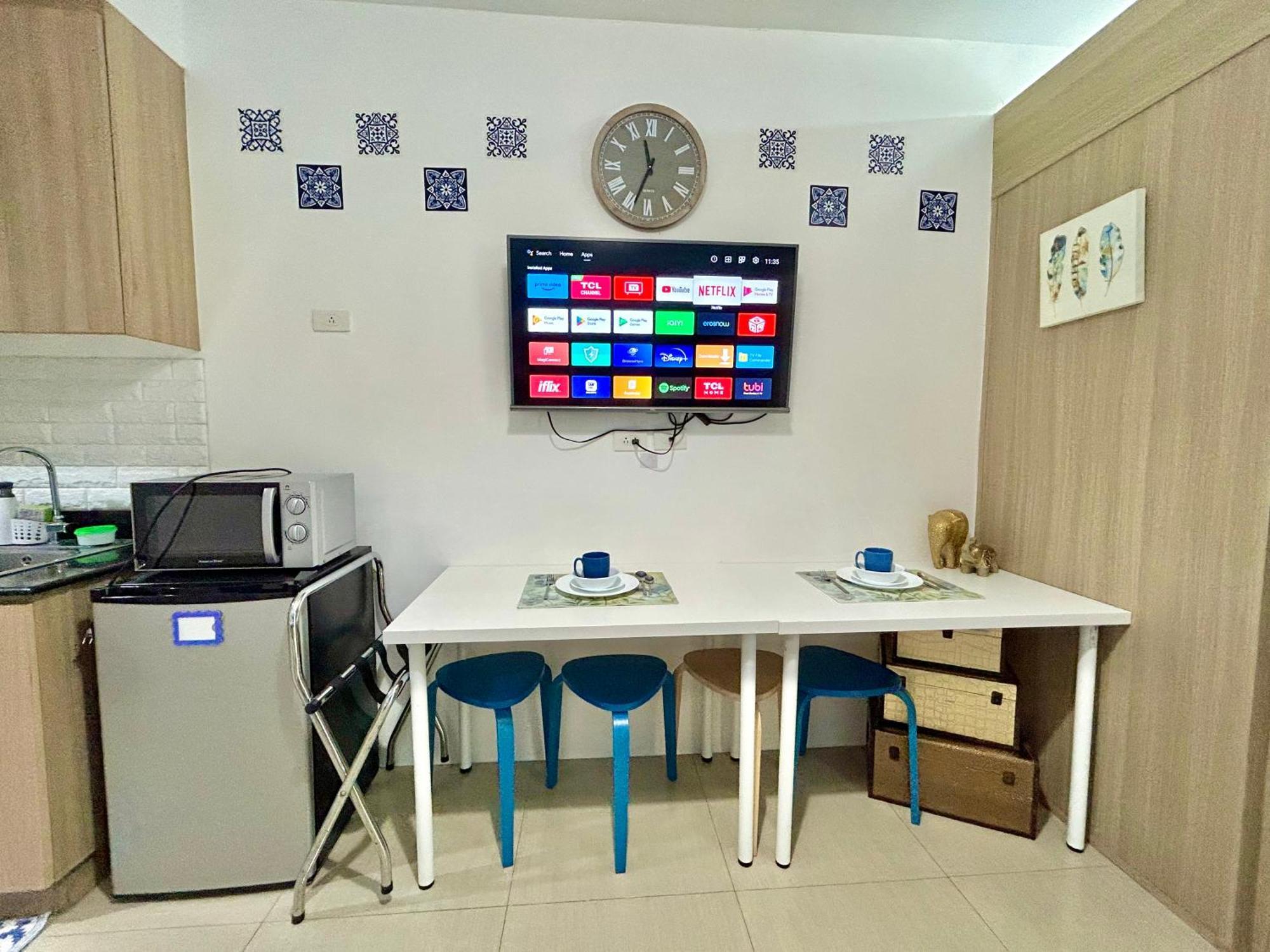 Santiorini At Shore Residences Pasay Kültér fotó
