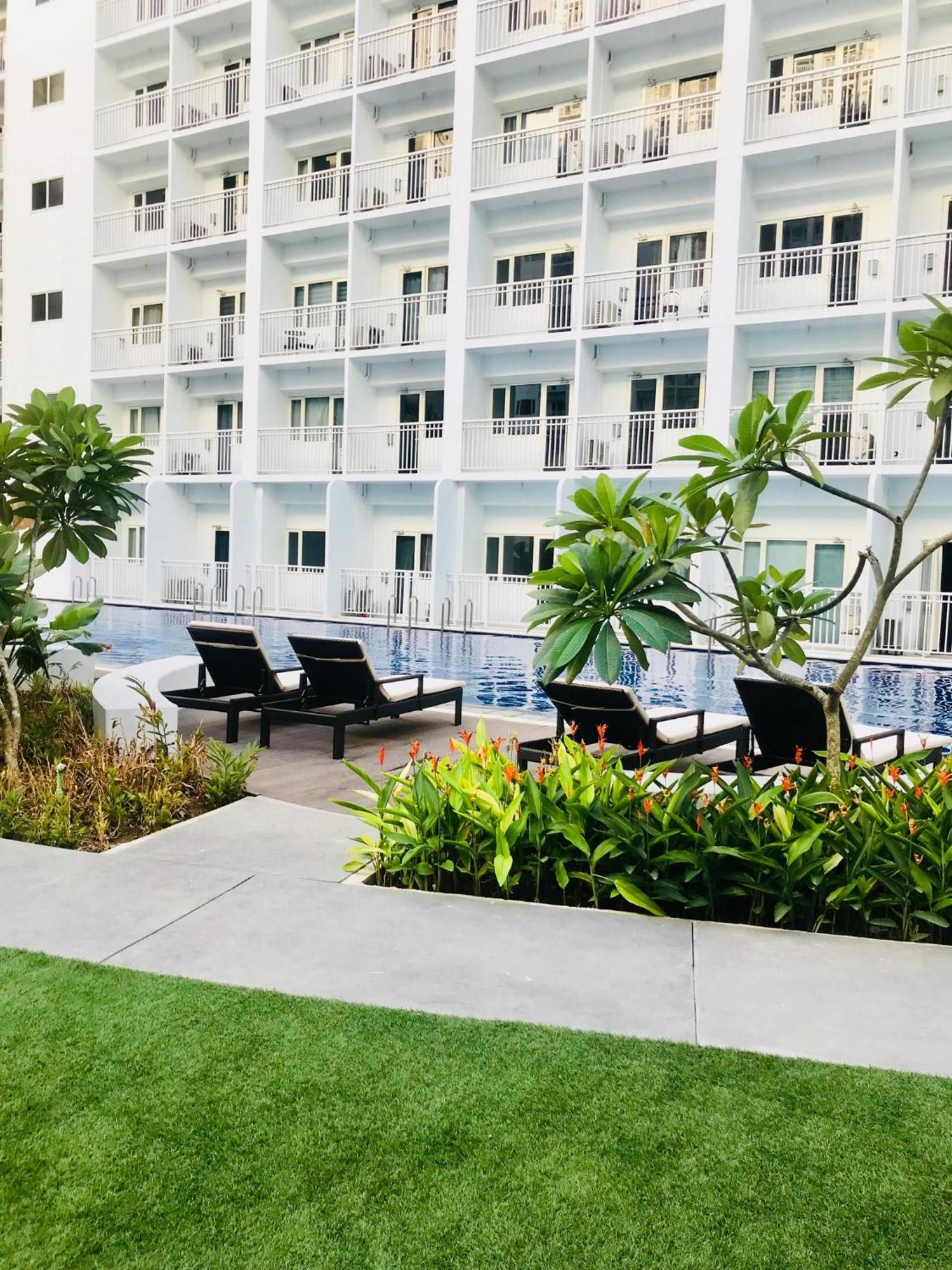 Santiorini At Shore Residences Pasay Kültér fotó